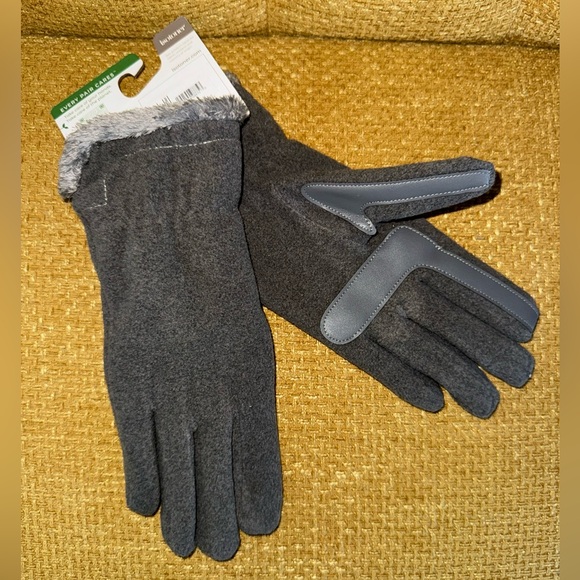 NWT Isotoner Smart-Dri Women's Smart Touch Gloves One Size Gray - Picture 4 of 6